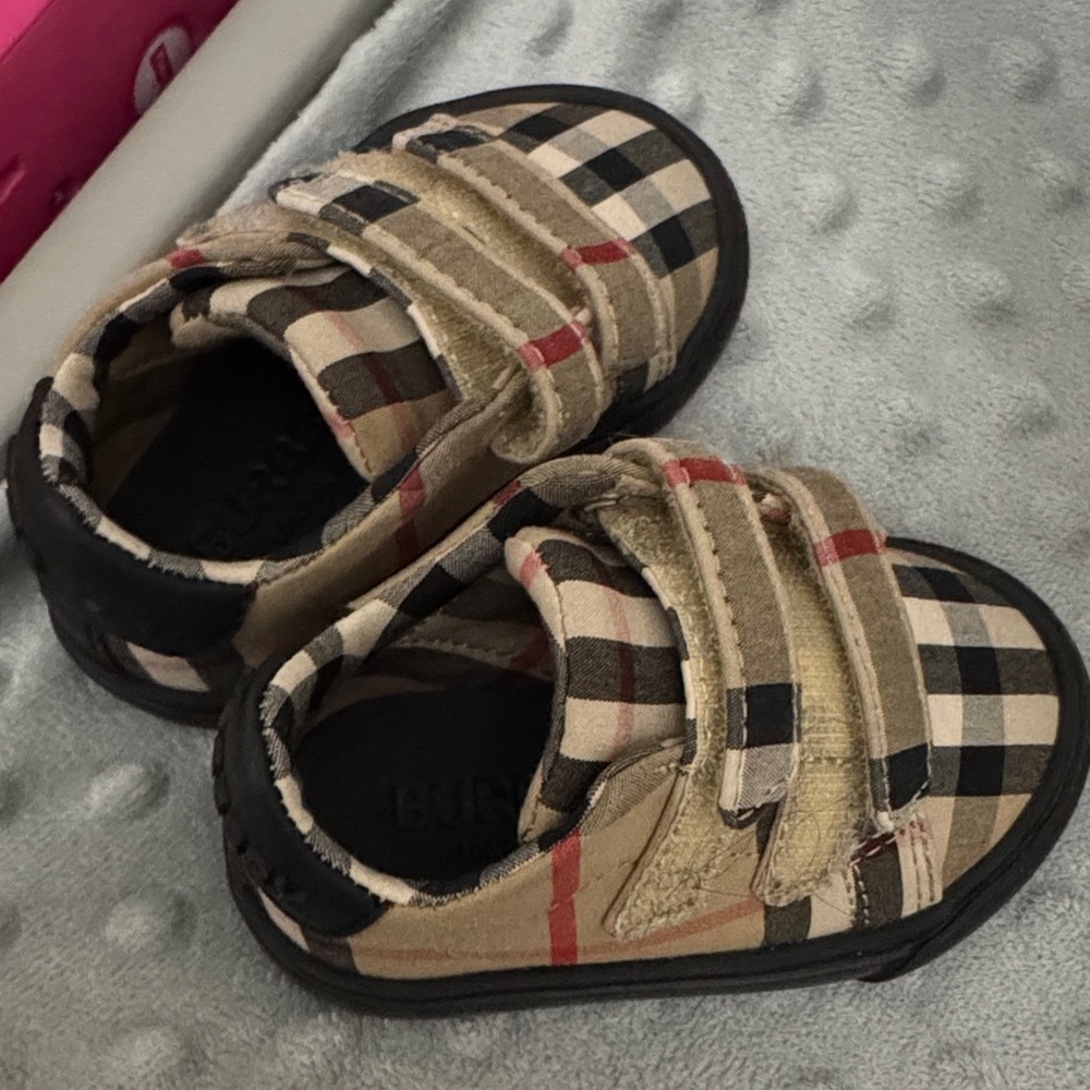 Burberry Checkered Kids Sneakers with Velcro